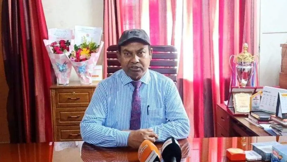 নিয়োগের পরদিনই অধ্যক্ষ জানলেন—তিনি আর পদে নেই